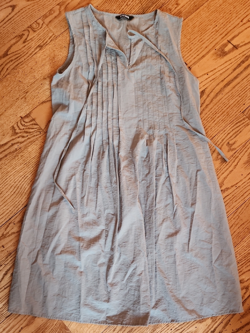 Light Olive Sleeveless Pintuck Dress with Neck Tie